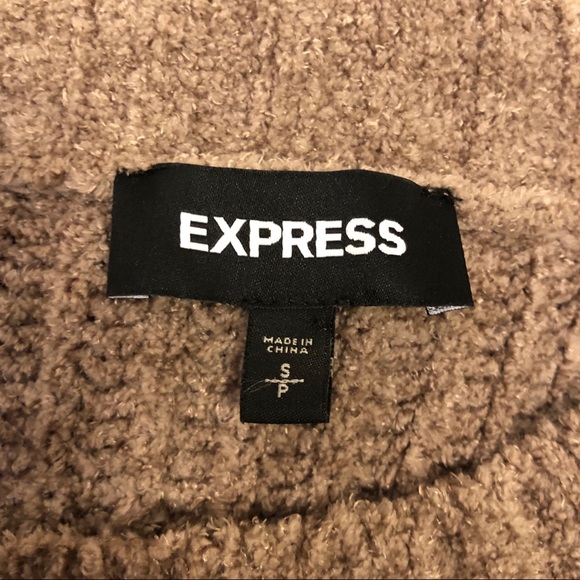 Express Sweater - Picture 4 of 4